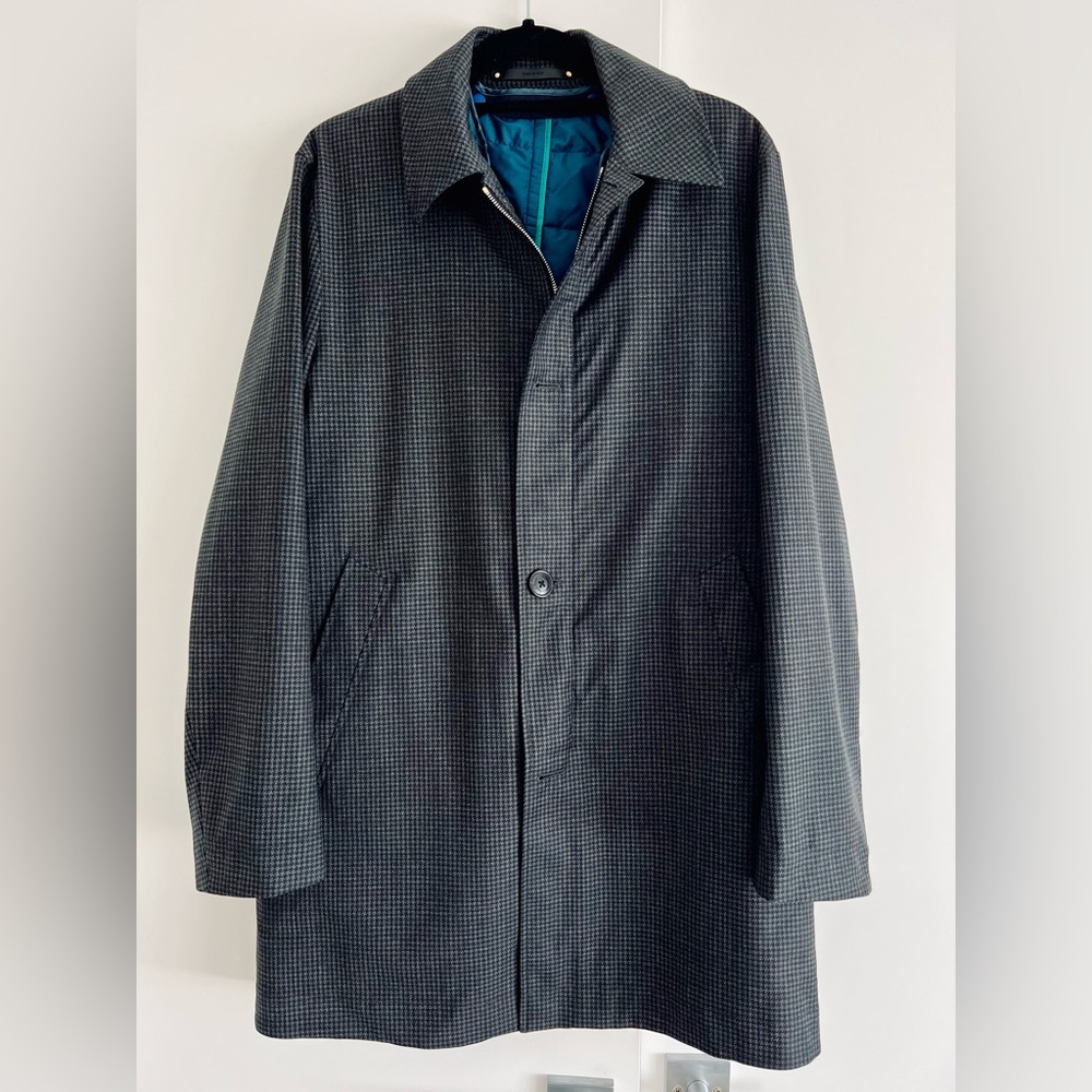 Paul Smith ‘Green Storm System’ Wool Mac w/ Detachable Gilet. Size M. Black.